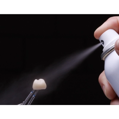 Глазурь-спрей для нанесения на полноанатомические реставрации IPS e.max CAD Crystall./Glaze Spray (270 мл)